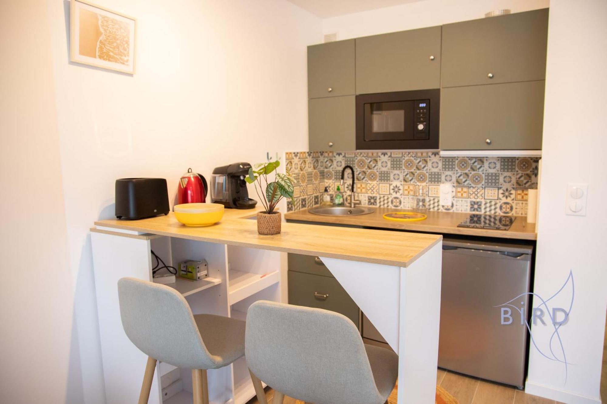 With Swimming Pool In Juan Les Pins Appartement Antibes